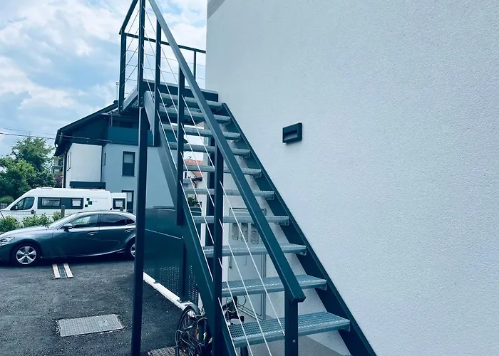 Villa Kovaceva 15, App 2, Free Parking